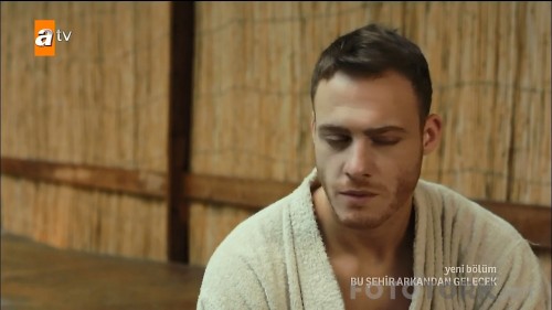 Bu.Sehir.Arkandan.Gelecek.BL.14.HDTvRip.720p.AC3.by.ramses77.TORK.mkv_snapshot_01.03.39_2017.04.12_23.58.55.jpg