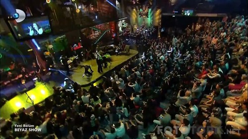 Beyaz.Show.05.05.2017.HDTvRip.720p.AC3.by.ramses77.tork4.jpg