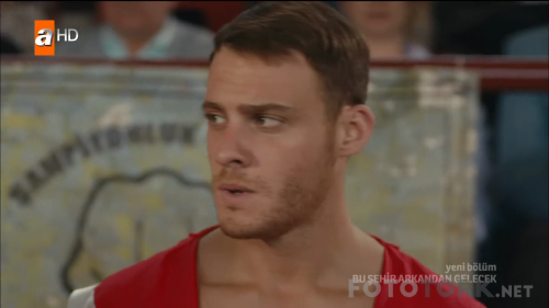 Bu.Sehir.Arkandan.Gelecek.BL.19.HDTvRip.720p.AC3.by.TheWelleTy.TORK.mkv_002011608.png