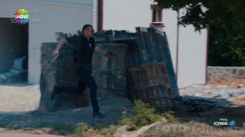 Icerde.BL.39.Final.Bolum.HDTvRip.720p.AC3.by.TheWelleTy.TORK.mkv_snapshot_00.44.41_2017.06.20_00.44.40.jpg