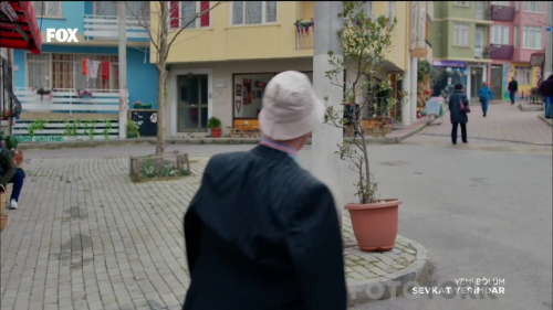 part1.mkv_003930773.png