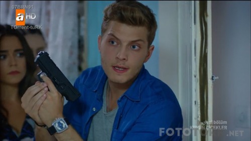 Kirgin.Cicekler.BL.89.HDTvRip.720p.AC3.by.07BRN91.TORK.mkv_snapshot_01.30.50_2017.09.18_19.06.24.jpg