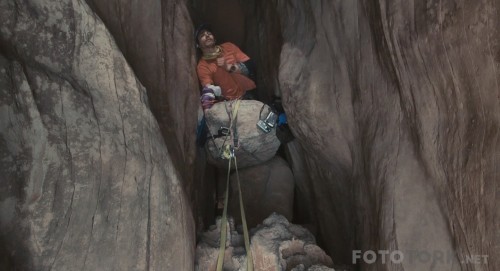 127-Saat---127-Hours-2010-1080p-BluRay-x264-DUAL-TR-ENG-TORK.mkv_snapshot_01.07.18_2017.09.29_05.25.25.jpg