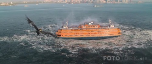 Spider-Man-Homecoming-2017-WEB-DL-x264-TR-Altyazi-TORK.mkv_snapshot_01.16.49_2017.09.29_05.27.45.jpg