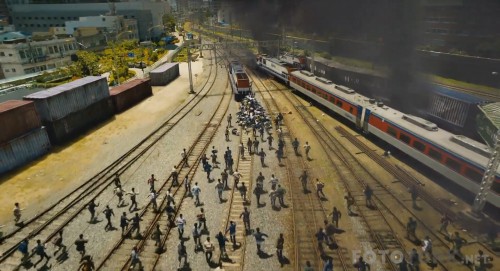 Zombi-Ekspresi---Train-to-Busan-2016-1080p-BluRay-x264-TRDUB-TORK.mkv_snapshot_01.39.43_2017.09.30_22.38.27.jpg