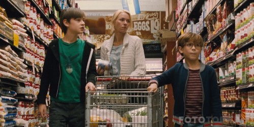 Henrynin-Kitabi---The-Book-Of-Henry-2017-1080p-BluRay-x264-TRDUB-TORK.mkv_snapshot_00.23.25_2017.10.17_03.12.32.jpg