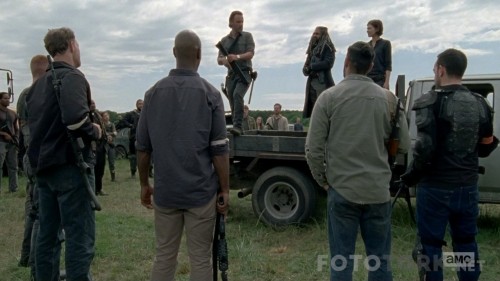 The.Walking.Dead.S08E01.720p.HDTV.x264-AVS.mkv_snapshot_02.07_2017.10.23_18.24.18.jpg
