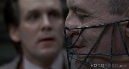 Kuzularin-Sessizligi---The-Silence-of-the-Lambs-1991-1080p-BluRay-x264-DUAL-TR-ENG-TORK.mkv_snapshot_01.00.44_2017.10.26_18.50.35.jpg