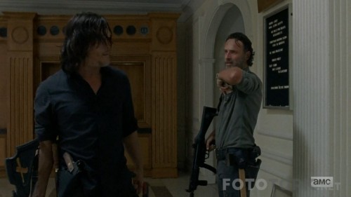 The.Walking.Dead.S08E02.720p.HDTV.x264-FLEET.mkv_snapshot_11.48_2017.10.31_05.22.00.jpg