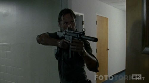The.Walking.Dead.S08E02.720p.HDTV.x264-FLEET.mkv_snapshot_26.57_2017.10.31_05.23.14.jpg