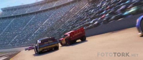 Arabalar---Cars-3-2017-BRRip-XviD-TRDUB-TORK.mkv_snapshot_00.03.29_2017.11.01_10.14.06.jpg