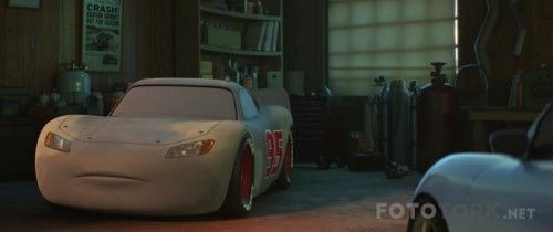 Arabalar---Cars-3-2017-BRRip-XviD-TRDUB-TORK.mkv_snapshot_00.17.11_2017.11.01_10.14.25.jpg