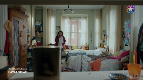 Hayat.Sirlari.BL.01.HDTvRip.720p.AC3.by.TheWelleTy.TORK.mkv_002898883.png