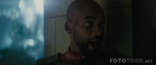 Suicide.Squad.2016.1080p.BluRay.x264.TRDUB.TORK.mkv_20171102_175213.445.jpg