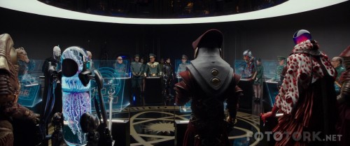Valerian.and.the.City.of.a.Thousand.Planets.2017.1080p.WEB-DL.H264.AC3-EVOEtHD.mkv_snapshot_00.49.16_2017.11.04_04.53.41.jpg