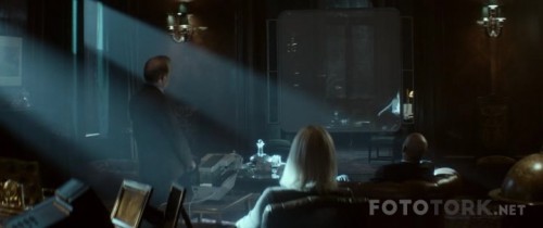 Sarisin-Bomba---Atomic-Blonde-2017-BRRip-XviD-TRDUB-TORK.mkv_snapshot_00.10.40_2017.11.06_09.17.52.jpg