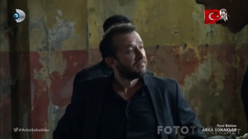 Arka.Sokaklar.BL.456.HDTvRip.720p.AC3.by.TheWelleTy.TORK.mkv_snapshot_01.15.20.jpg