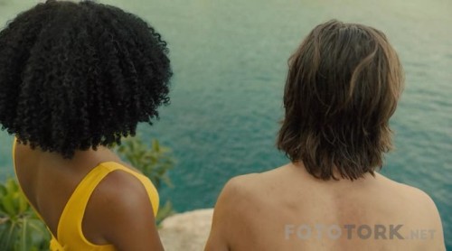 Her-Sey---Everything-Everything-2017-BRRip-XviD-TRDUB-TORK.mkv_snapshot_01.03.33.jpg