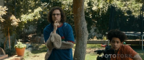 Brigsby.Bear.2017.m1080p.BluRay.x264-DUAL.TR.ENG.mkv_snapshot_00.56.30_2017.11.15_07.33.45.jpg