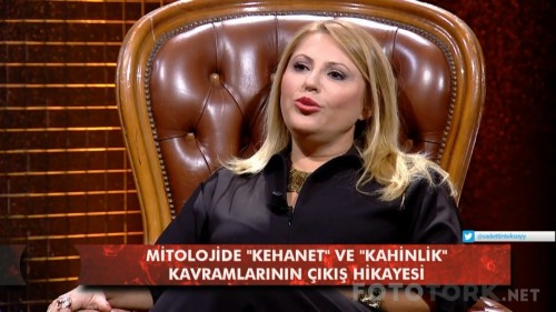 Sadettin-Teksoy-Zaman-Tuneli-Bolum-05-11.11.2017-720p-WEB-DL-by-playdevil-TORK.mkv_snapshot_00.54.11_2017.11.15_07.28.24.jpg