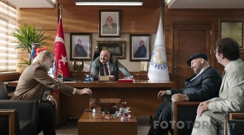 Dugun-Dernek-2-Sunnet-2015-DVDRip-XviD-TORK.avi_snapshot_00.41.26_2017.11.16_23.34.58.jpg