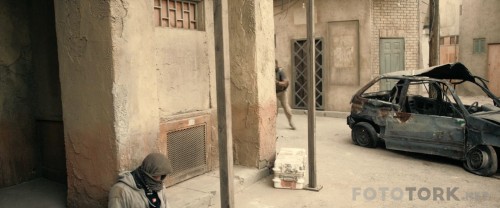 Intikam.Gunlukleri.Vigilante.Diaries.2016.1080p.BluRay.x264.DUAL.TR.ENG.TORK.mkv_snapshot_00.05.38.jpg
