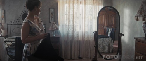 Taslarin.Cagrisi.Voice.From.The.Stone.2017.1080p.BluRay.x264.DUAL.TR.ENG.TORK.mkv_snapshot_00.54.45.jpg