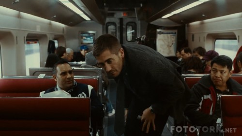 Yasam-Sifresi---Source-Code-2011-1080p-BluRay-x264-DUAL-TR-ENG-TORK.mkv_snapshot_00.12.56.jpg