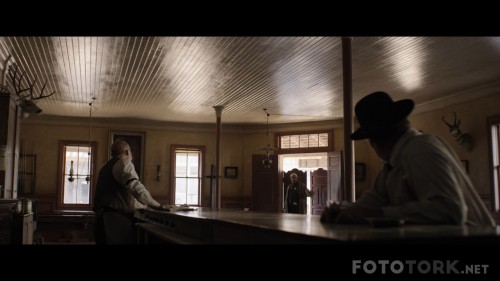 Godless-2017-S01E01-1080p-WEBRip-x264-DUAL-TR-ENG-TORK.mkv_snapshot_00.57.43.jpg