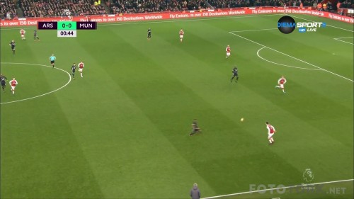 EPL-Arsenal-vs-Manchester-United-02.12.2017-1080p-IPTVRip-x264-AC3-BUL-TORK.mkv_snapshot_00.02.36_2017.12.05_18.15.00.jpg