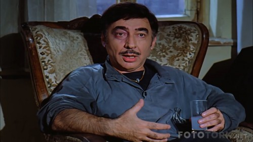 Golge-Oyunu-1992-1080p-WEB-DL-x264-AC3-by-playdevil-TORK.mkv_snapshot_00.36.32.jpg