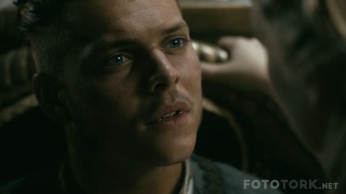 Vikings.S05E03.Homeland.1080p.WEBRip.6CH.x265.HEVC-PSA.mkv_snapshot_08.03.jpg