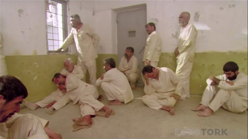 Saddamin-Askerleri---Bir-Gani-Ruzgar-Savata-filmi-2009-Restorasyonlu-1080p-WEB-DL-x264-AC3-TORK.mkv_snapshot_01.00.07.jpg