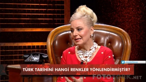 Sadettin-Teksoy-Zaman-Tuneli-Bolum-09-09.12.2017-720p-WEB-DL-by-playdevil-TORK.mkv_snapshot_00.59.53.jpg