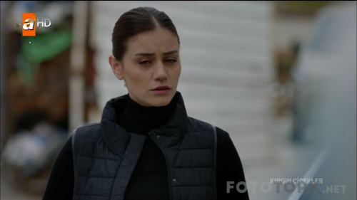 Kirgin.Cicekler.BL.101.HDTvRip.720p.AC3.by.TheWelleTy.TORK.mkv_005555849.png