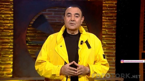 Sadettin-Teksoy-Zaman-Tuneli-Bolum-10-16.12.2017-720p-WEB-DL-by-playdevil-TORK.mkv_snapshot_00.01.03.jpg