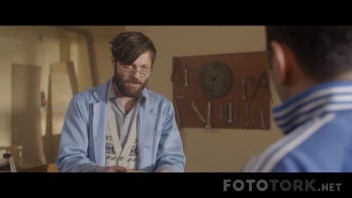 Sihirbazlik-Okulunda-Bir-Turk-2015-720p-WEB-DL-x264-AC3-TORK.mkv_snapshot_00.10.28.jpg