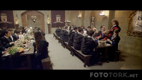 Sihirbazlik-Okulunda-Bir-Turk-2015-720p-WEB-DL-x264-AC3-TORK.mkv_snapshot_00.42.02.jpg