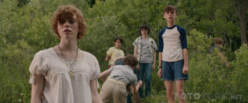 IT---O-2017-1080p-10bit-BluRay-8CH-x265-HEVC-TR-Altyazi-TORK.mkv_snapshot_01.07.16.jpg