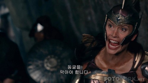 Justice.League.2017.1080p.KORSUB.HDRip.x264.AAC2.0-STUTTERSHIT.mp4_snapshot_00.23.50.jpg
