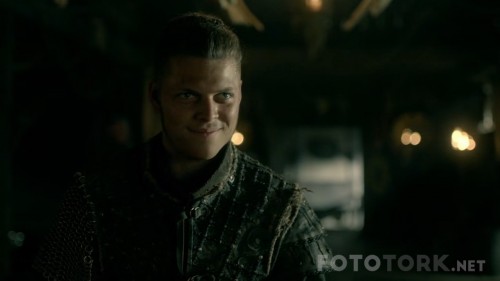 Vikings-S05E06-720p-x265-HEVC-TR-Altyazi-TORK.mkv_snapshot_04.424d26c5233ad0228c.jpg