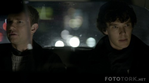 Sherlock-S01E01-A-Study-in-Pink.mkv_snapshot_00.19.24.jpg