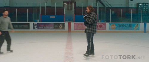 Goon-Last-of-the-Enforcerss-Iri-Kiyim-Ruh-Hastasi-2017-720p-BluRay-x264-DUAL-TR-Dil-Secenekli-Tork.mkv_snapshot_00.34.53.jpg
