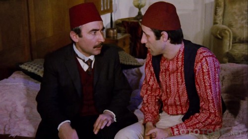 Tosun-Pasa-1976-1080p-WEB-DL-x264-AC3-TORK.mkv_snapshot_00.05.55.jpg