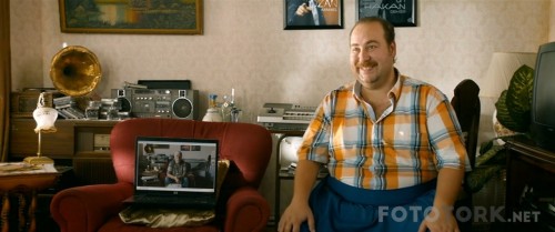 Kardesim-Benim-2016-720p-DVDRip-x264-AC3-by-playdevil-TORK.mkv_snapshot_00.10.43.jpg