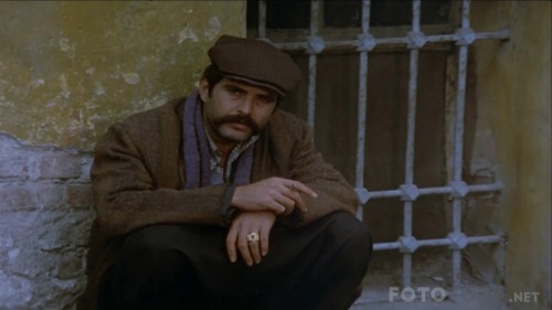 Yol-1981-RESTORASYONLU-1080p-WEB-DL-x264-AC3-TORK.mkv_snapshot_00.02.23.jpg