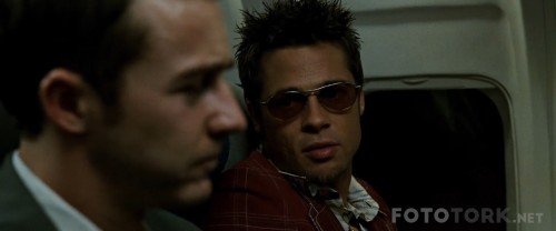 Dovus-Kulubu---Fight-Club-1999-REMASTERED-1080p-BluRay-x264-DUAL-TR-ENG-TORK.mkv_snapshot_00.22.29.jpg