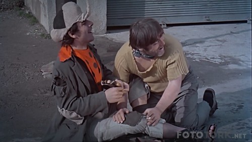 Hudaverdi-Pirtik-1971-RESTORASYONLU-1080p-WEB-DL-x264-AC3-TORK.mkv_snapshot_00.07.40.jpg