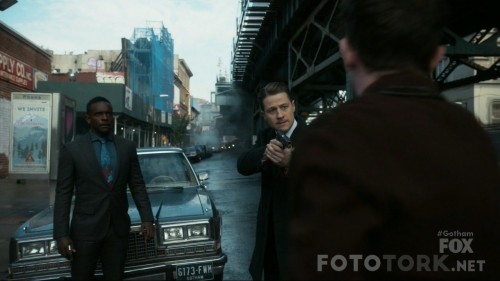Gotham-S04E12-720p-HDTV-x264-AVS-TR-Altyazi-TORK.mkv_snapshot_15.22.jpg