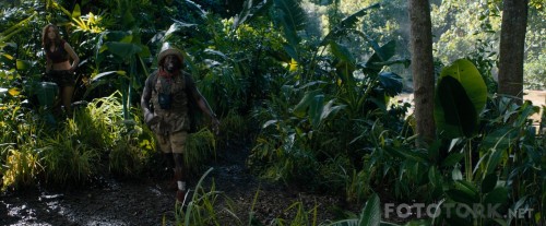 Jumanji-Welcome-to-the-Jungle-2017-1080p-WEB-DL-DD5.1-H264-FGT-TR-Altyazi-TORK.mkv_snapshot_00.18.49.jpg
